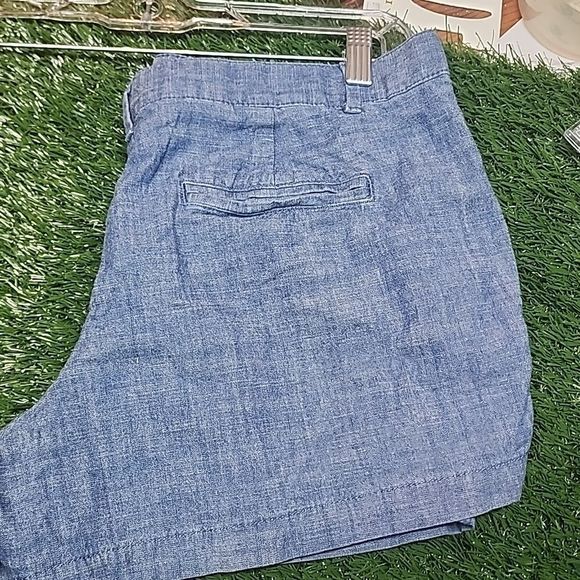 Gap Chambray Summer Short - Picture 5 of 5